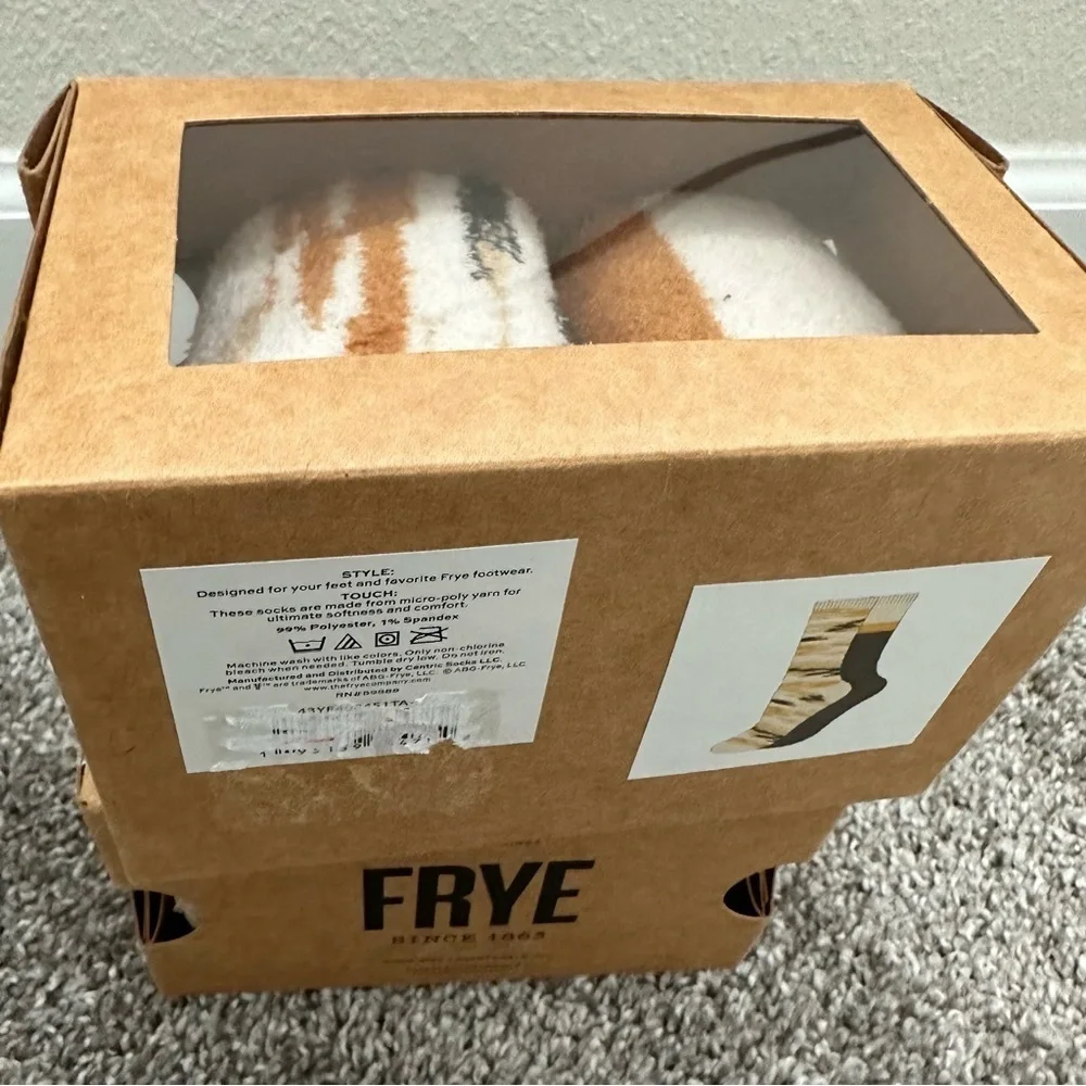 FRYE Women’s Cozy Boot Socks Shoe Size 5-10